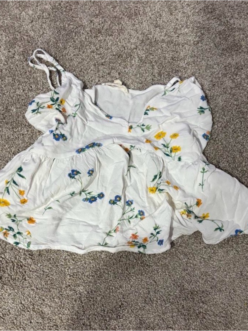 White Floral Ruffled Summer Tank Top